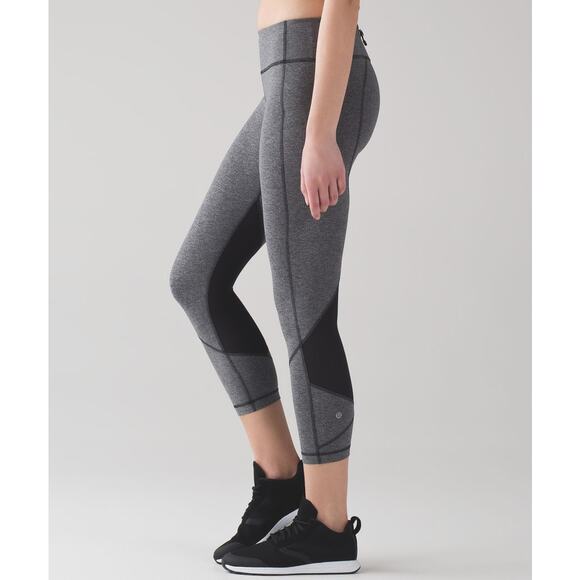 Lululemon Pace Rival Crop 22" Heathered Gray Black Leggings Womens 4 Activewear - Picture 1 of 13